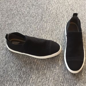Adrienne Vittadini Slip-on Sneaker Size 7.5 Black